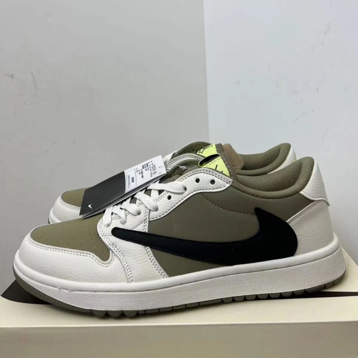 新品未使用 ナイキ Travis Scott x Jordan Air Jordan 1 Low Golf 6.0 EVA スニーカー