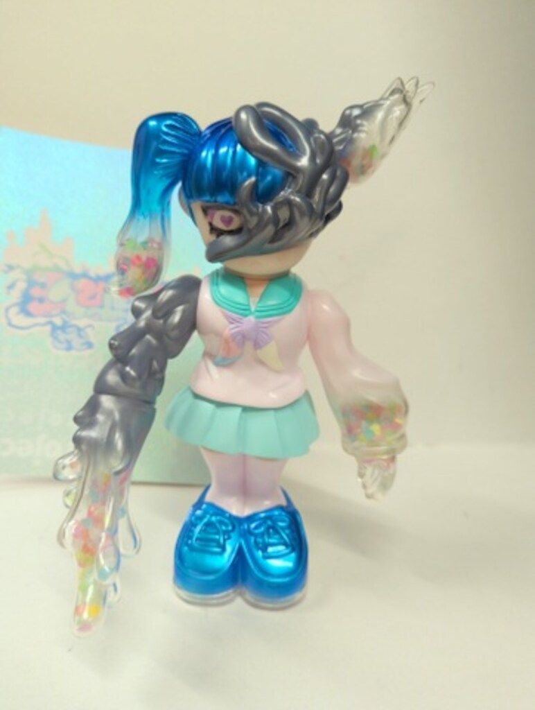 第4地区:// starryナイトロ（蓄光ビーズ）新品未開封　ソフビ 第4地区 staryナイトロ 蓄光ビーズ 1/6計画限定 - メルカリ