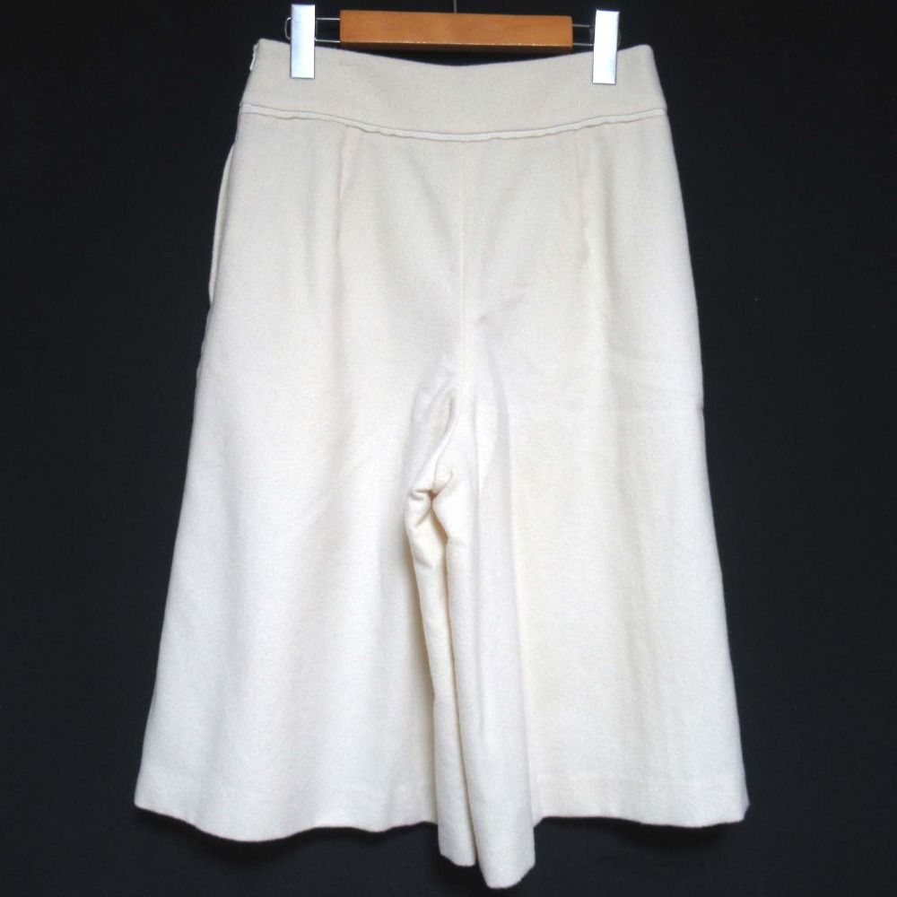極美品！FOXEYショートパンツ　40 Rene foxey フォクシー 39736 Pants 