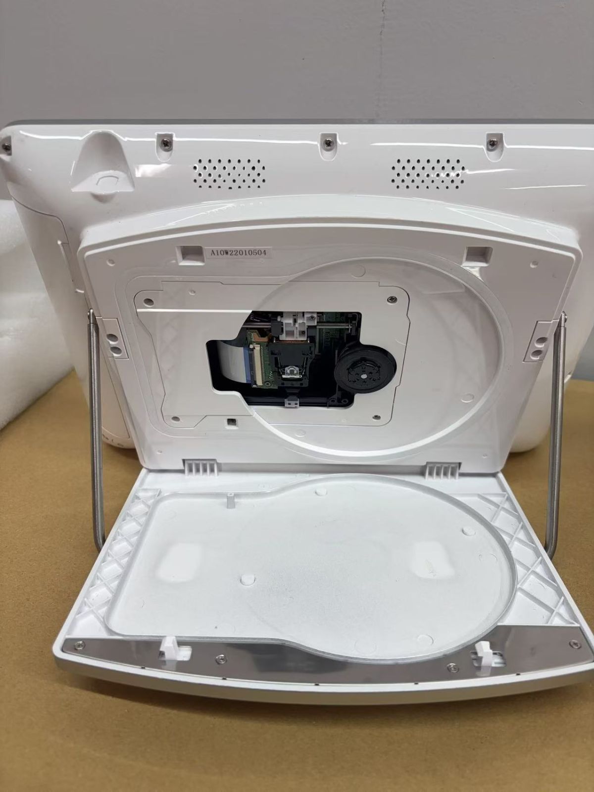 ASTEX 10インチ防水ポータブルブルーレイプレーヤー