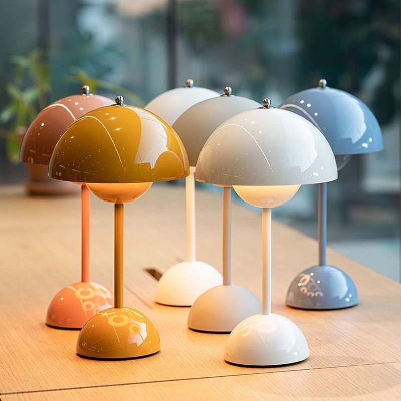 新色入荷! デンマーク ヴェルナー・パントン フラワーポット