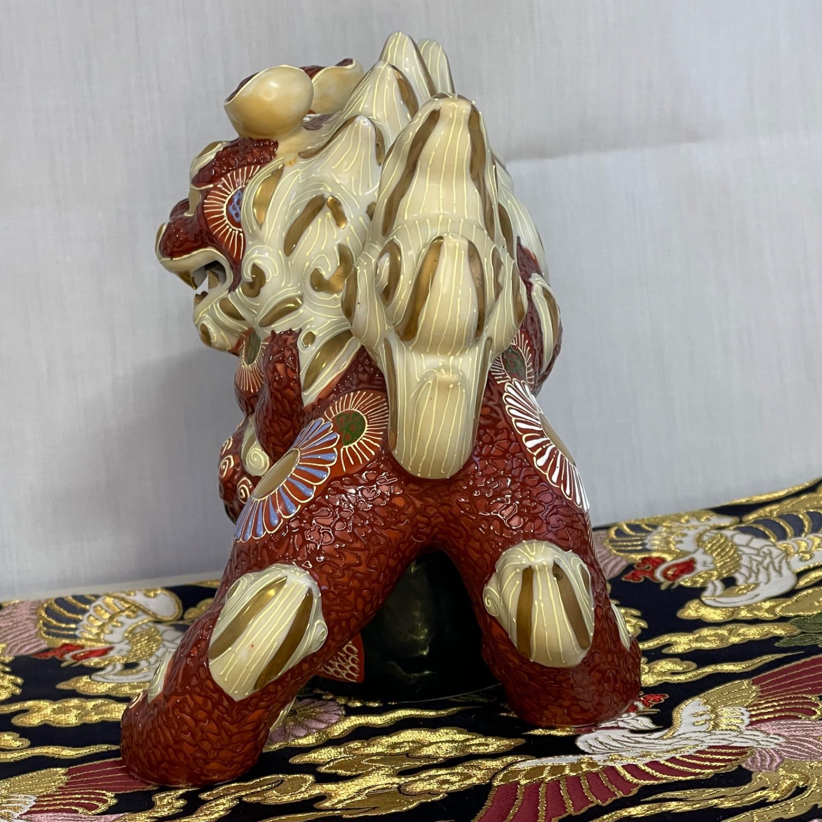 九谷焼】【魔除け 邪気祓い】唐獅子 5号 玉乗り獅子 美術工芸品 - メルカリ