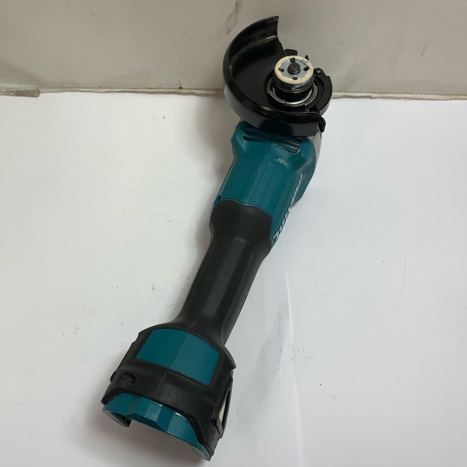  ♭♭MAKITA マキタ 100Ｖ ディスクグラインダー 2025 5製造 18ｖ GA 404 DN グラインダー 研磨機