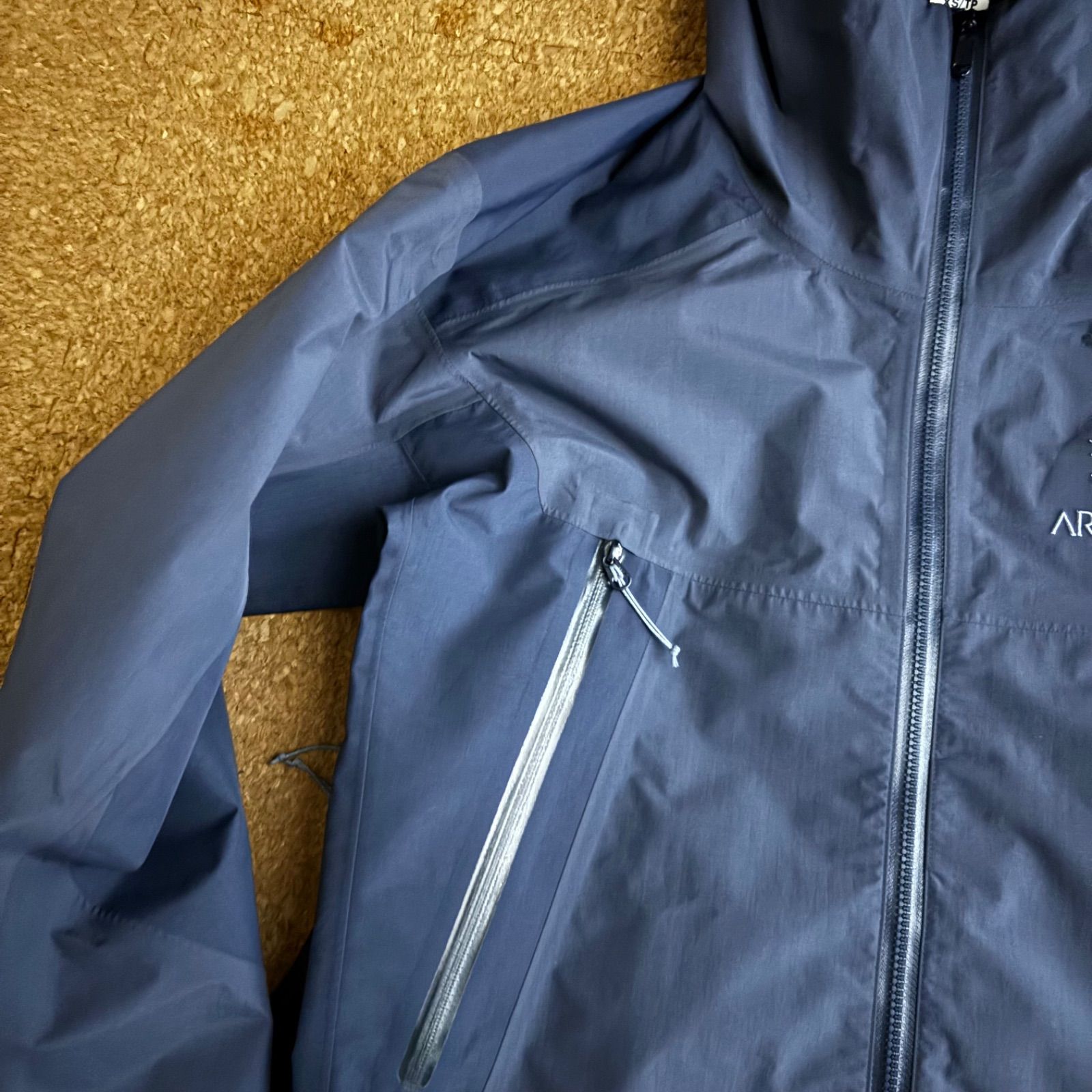 アークテリクス ベータLTハイブリッド メンズXS ネイビー 紺 ゴアテックス ナイロン 防水 KANDAIZUMI_COM