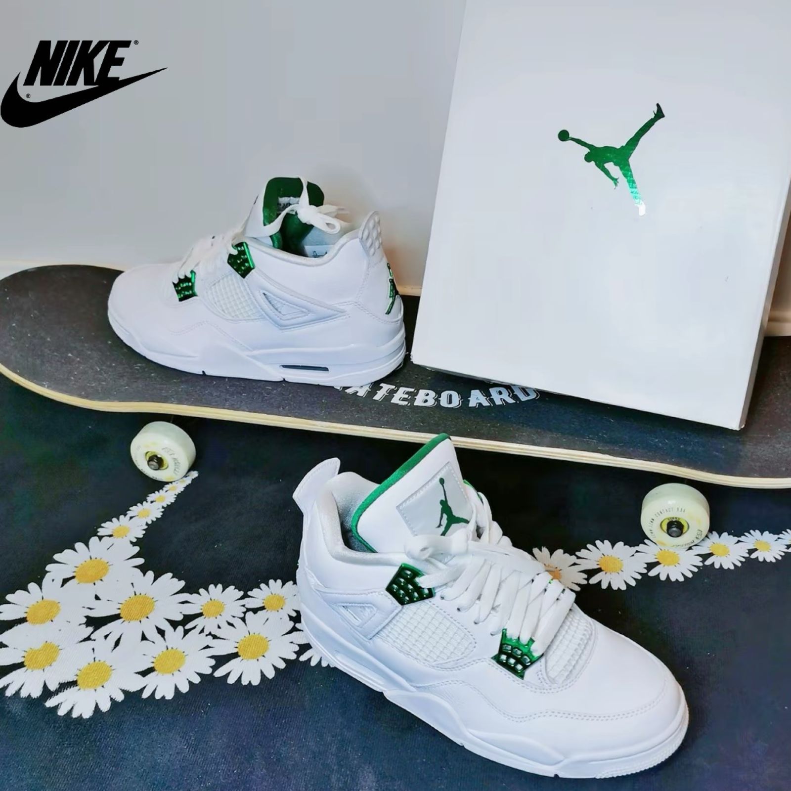 🌸新品未使用🌸Jordan Air Jordan 4 retro「green metallic」、ナイキ  