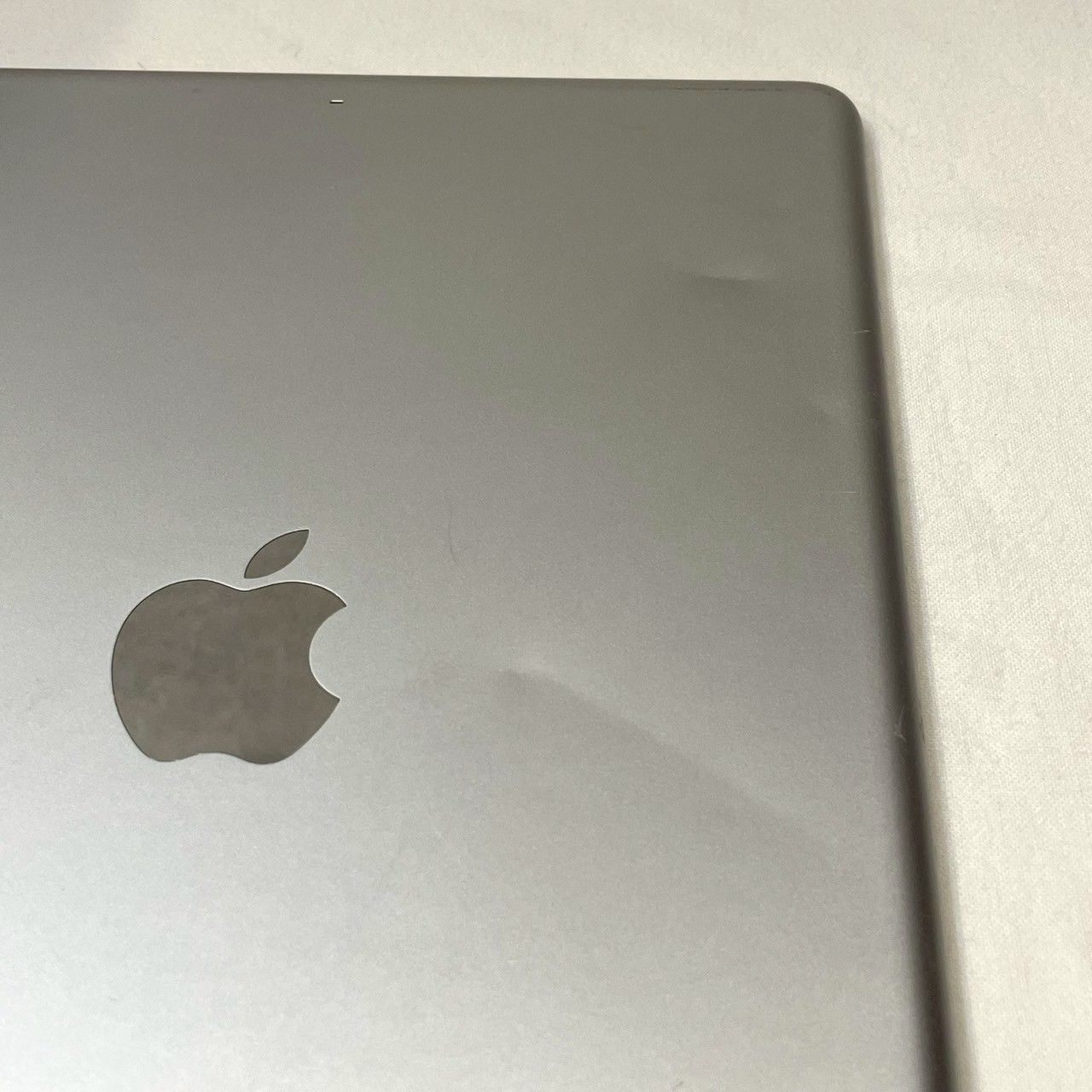 ジャンク品】iPad/Air/第1世代/64GB/Wi-Fi/シルバー/本体のみ/MD790J/A