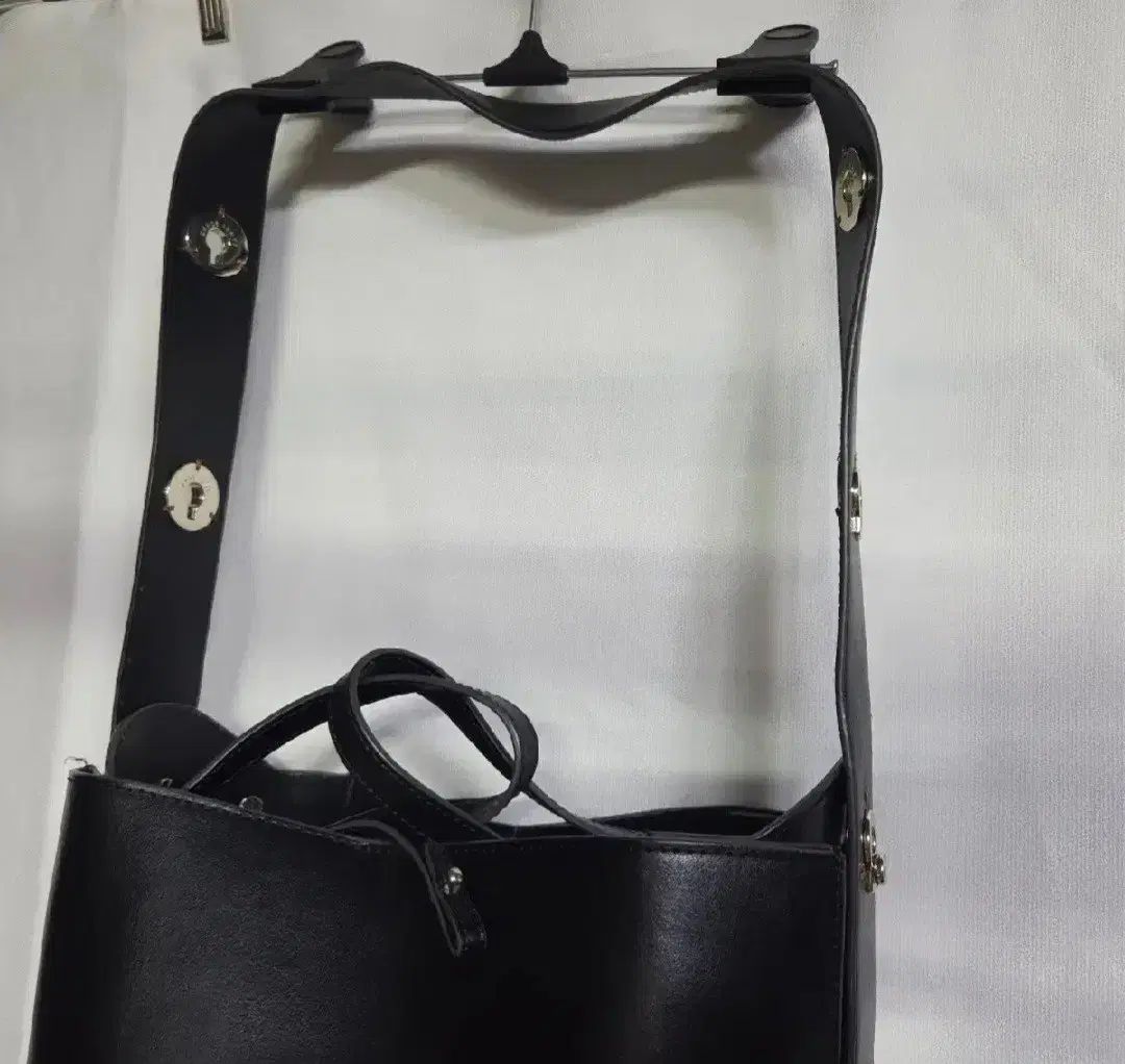 Danse Lente ローナ ブラック バケットバッグ 純正 WWW_DECORATOM_COM_BR