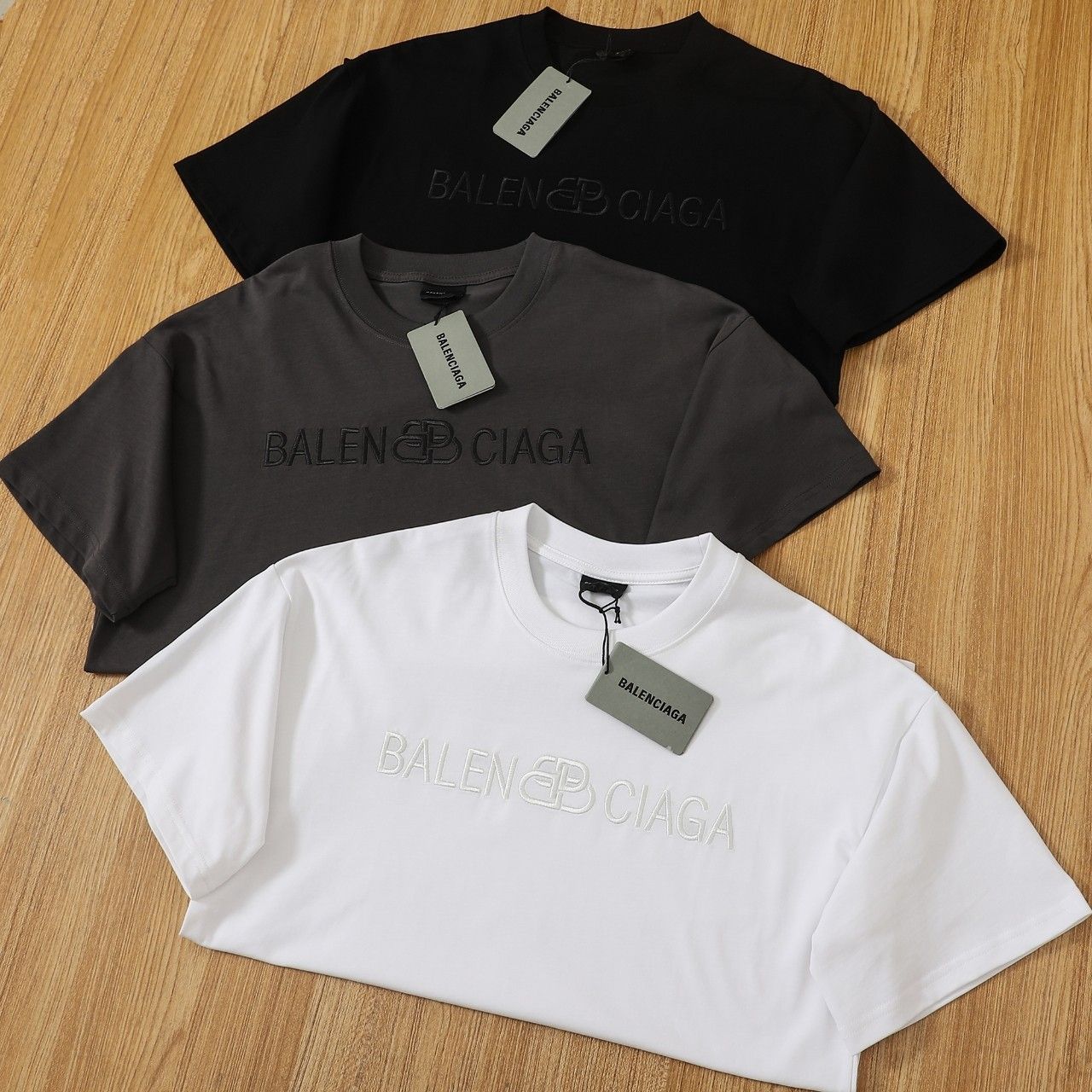 25SS BALENCIAGA OPTICAL コットン Tシャツ ロゴ 半袖 LpfU5mgc1qcT.jpg?width=768