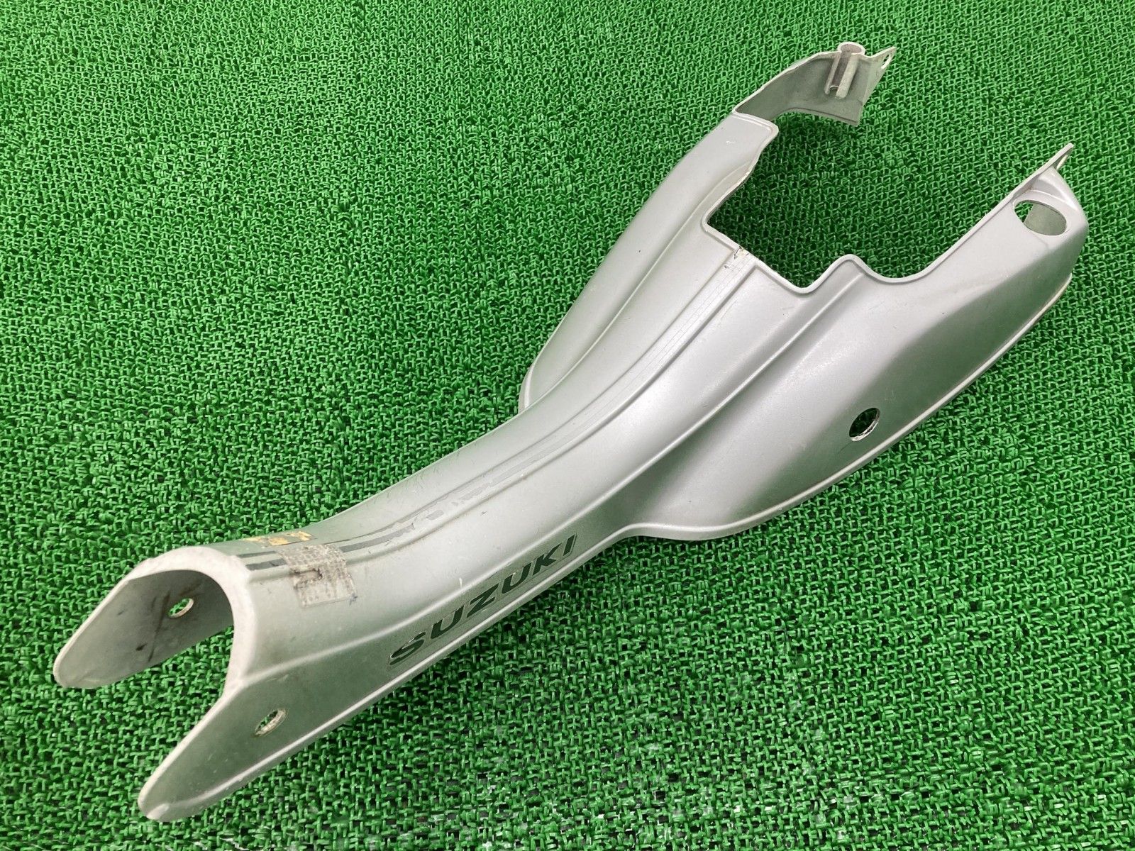 バンバン50 センターカウル スズキ 純正 バイク 部品 RV50 VanVan50