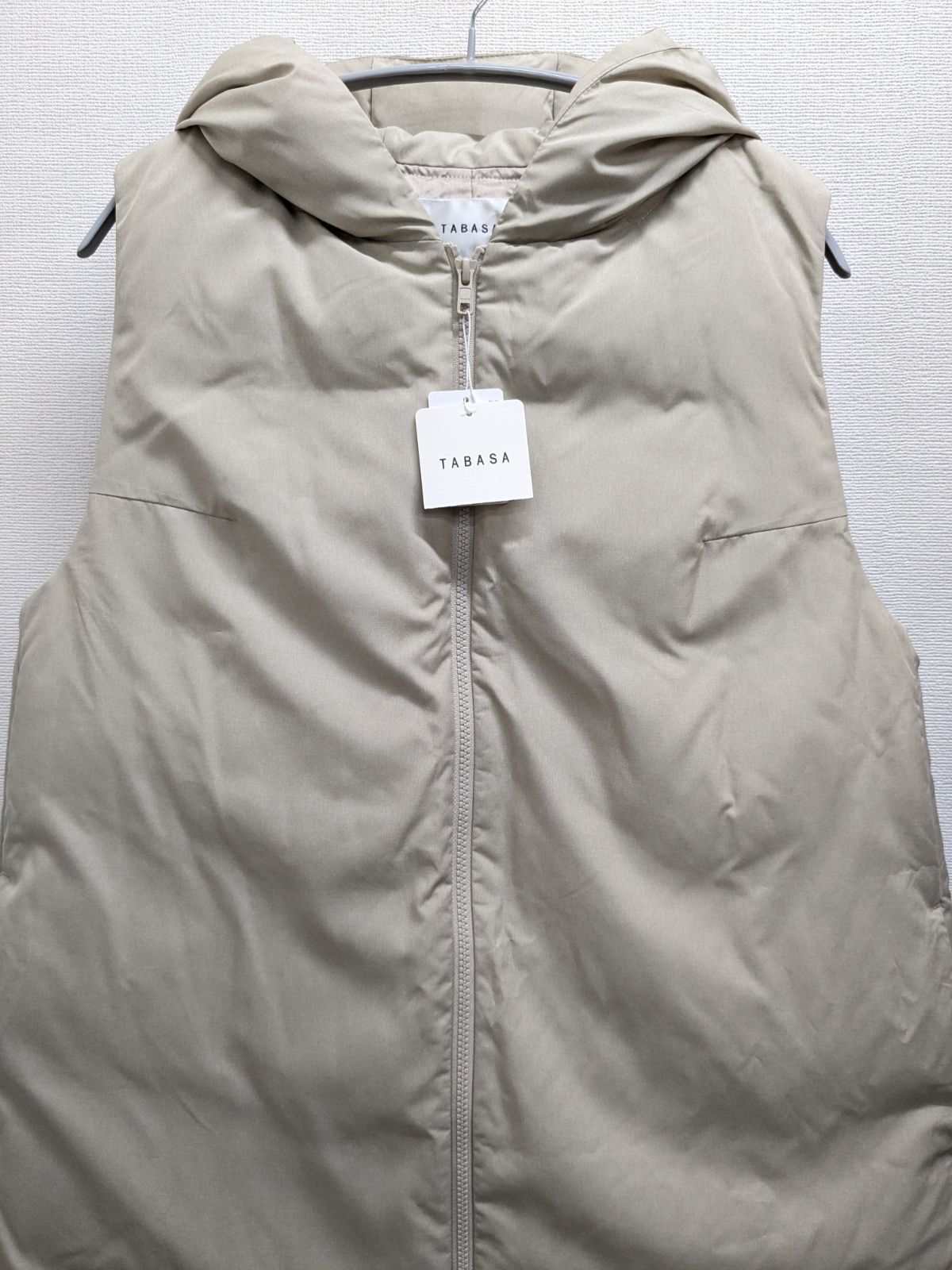 タバサ TABASA ポリエステルタフタ フード付きロングジレダウン