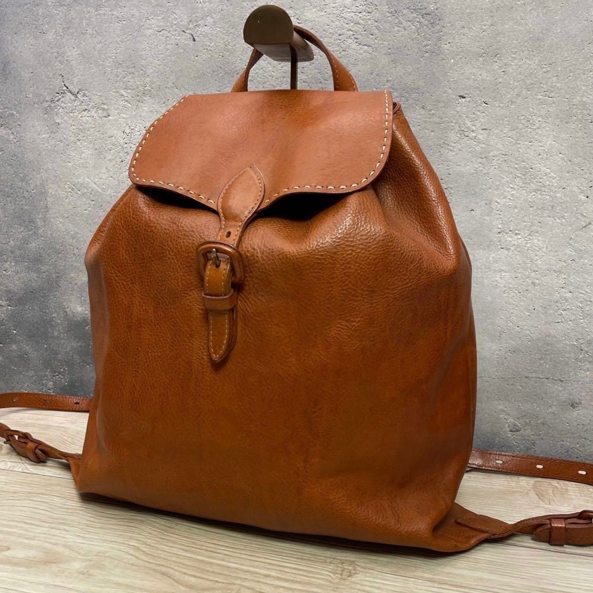 ✨genten ゲンテン レザーリュック ライトブラウン 美品 - メルカリ