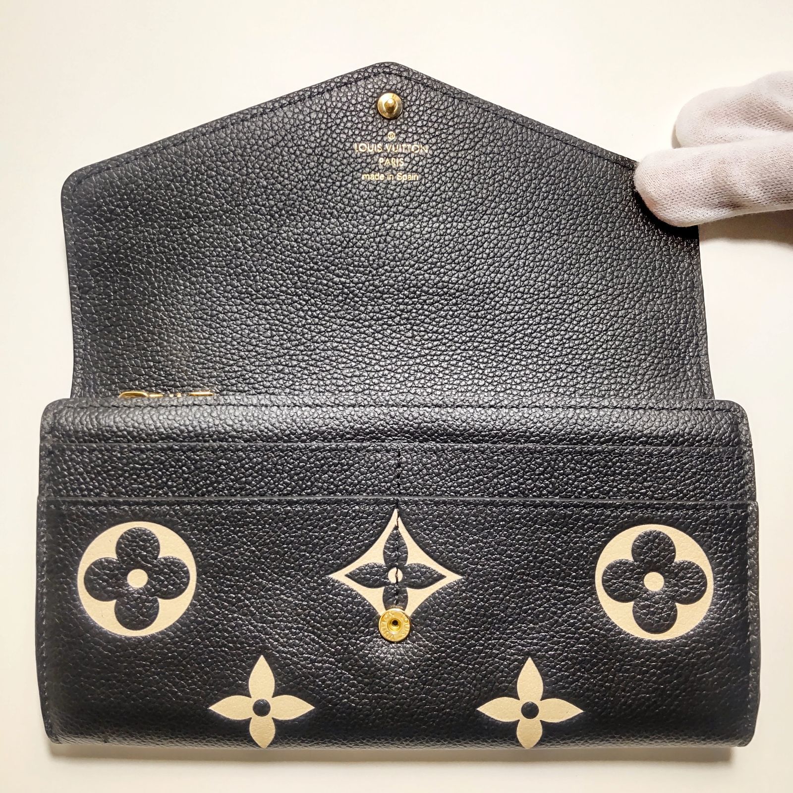 ルイヴィトン アンプラント ポルトフォイユ サラ ノワール ブラック 長