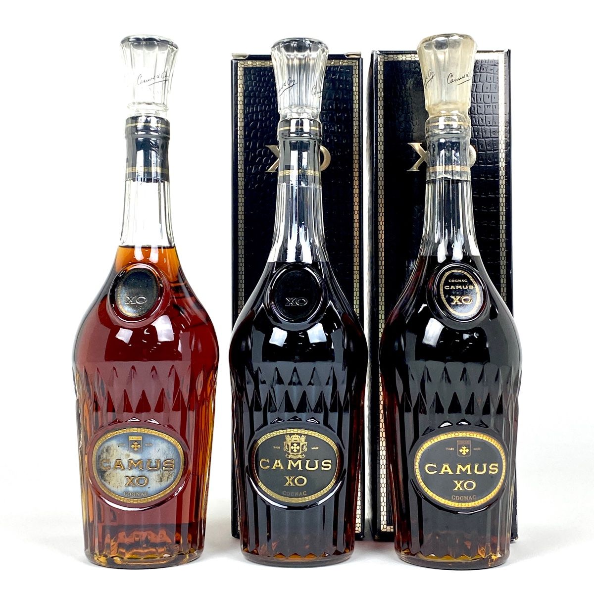 3本 カミュ CAMUS XO ロングネック コニャック 700ml ブランデー
