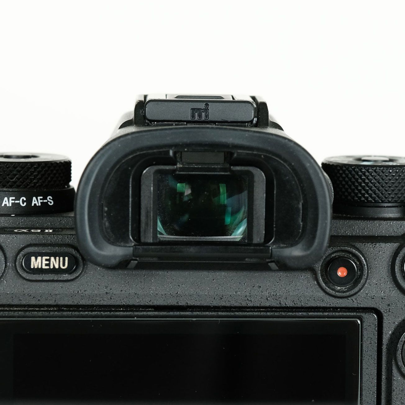 ILCE-9M2 |