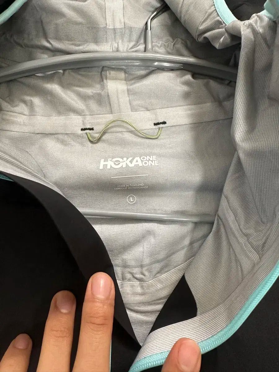 ウィンドブレーカー ジャケット