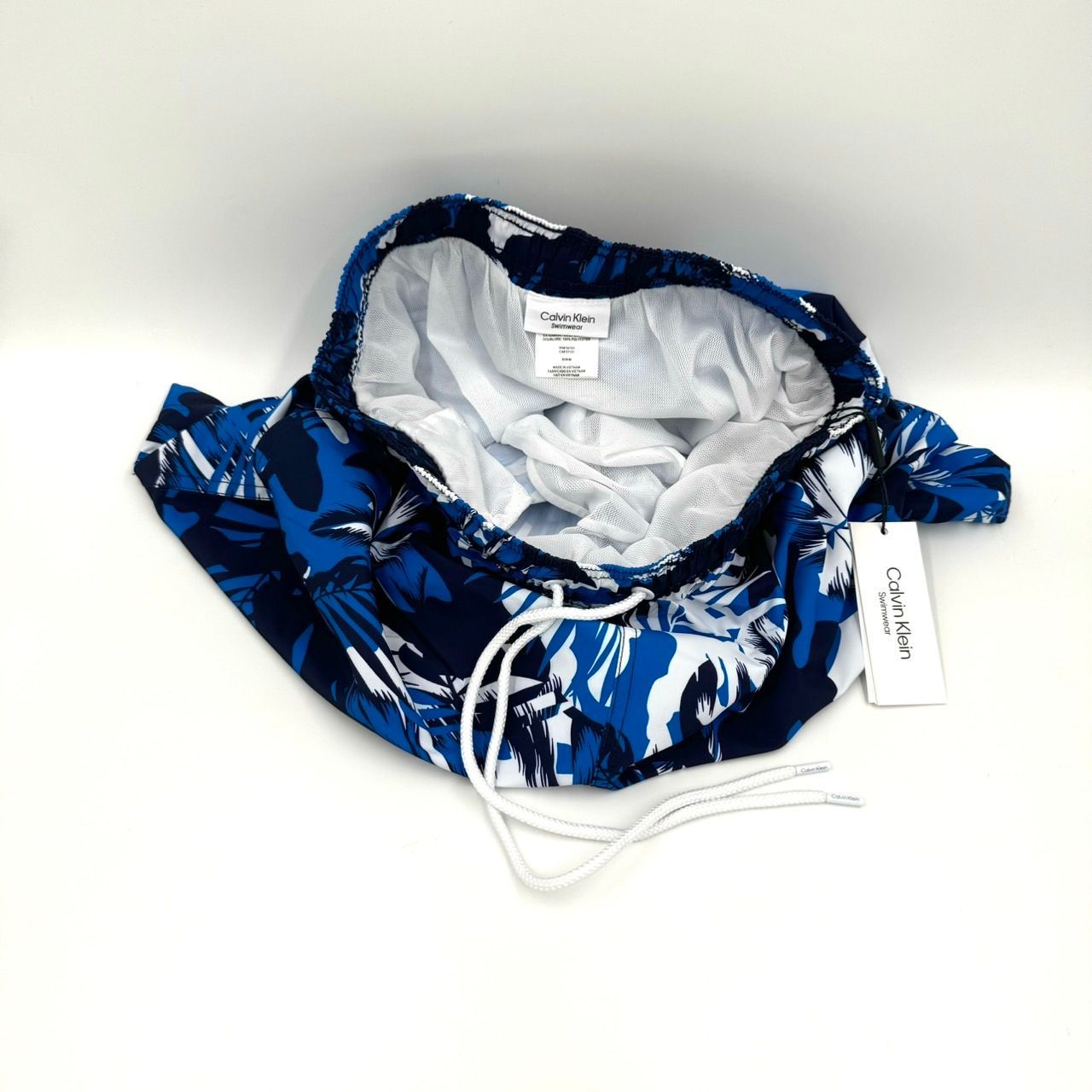 新入荷!!【日本未発売】Calvin Klein カルバンクライン リーフ