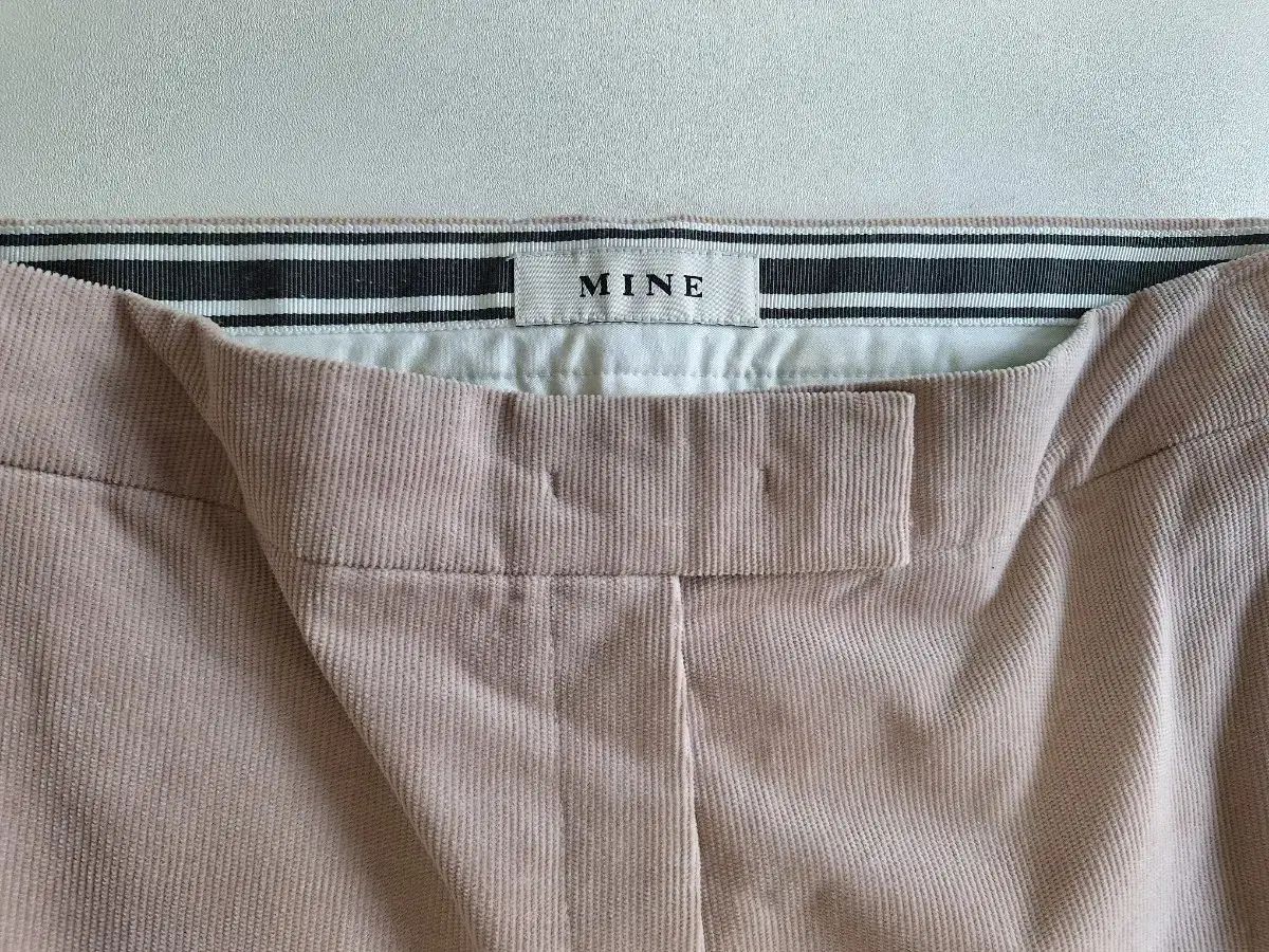 한섬 MINE コーデュロイ パンツ