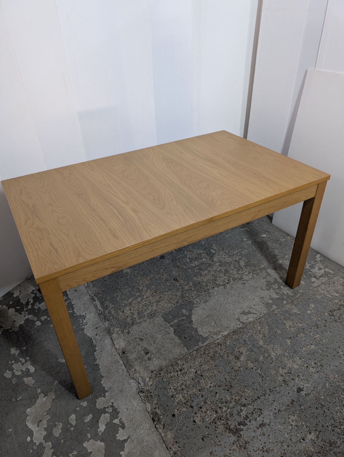 IKEA BJURSTA 伸縮折りたたみテーブル IKEA ﾀﾞｲﾆﾝｸﾞﾃｰﾌﾞﾙ BJURSTA IKEA