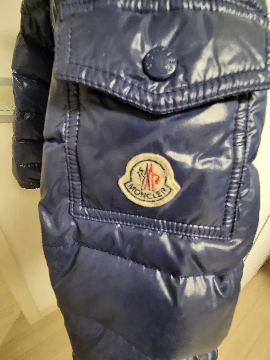 MONCLER モンクレール マヤパディング