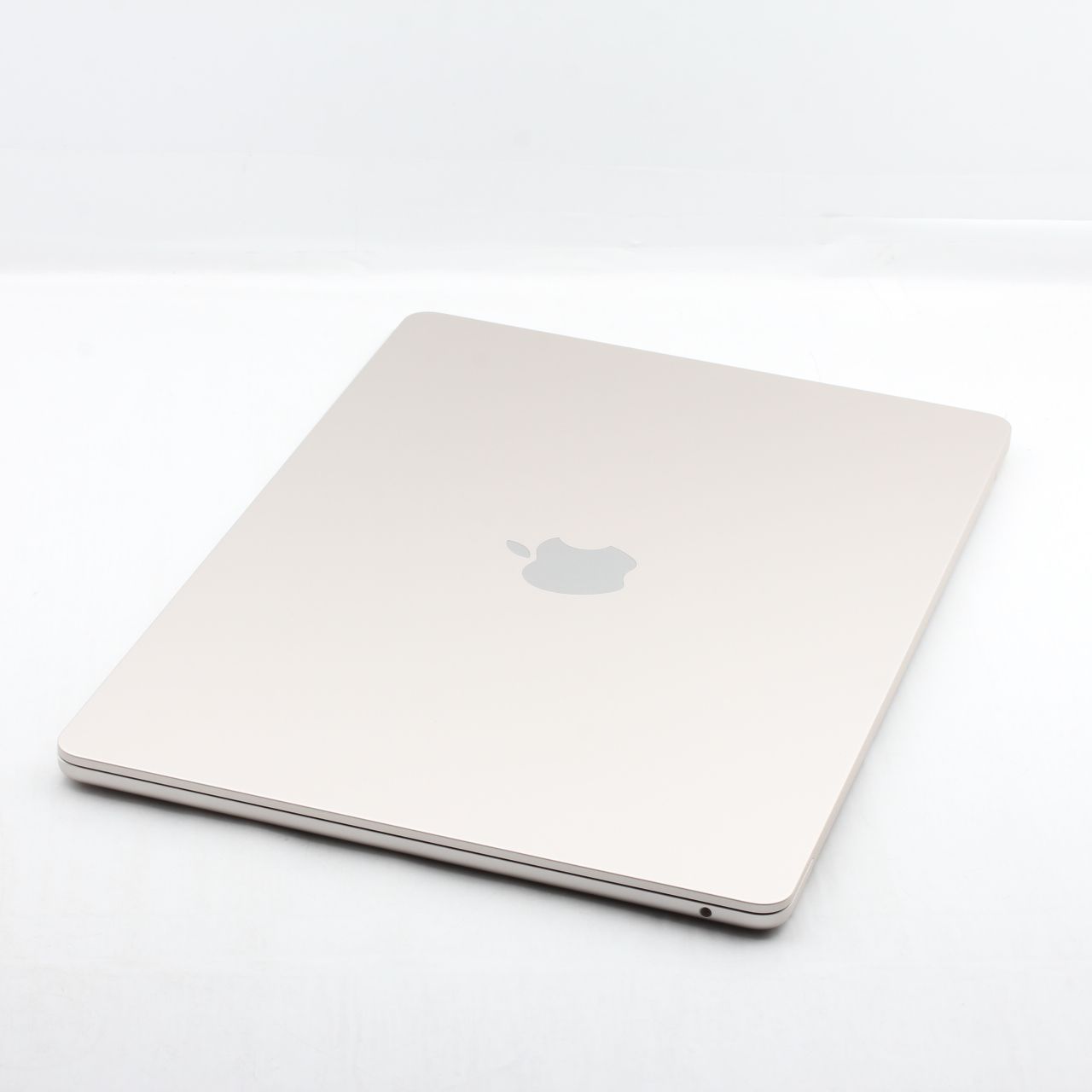 展示品）MacBook Air 15インチ M2チップ SSD 256GB スターライト