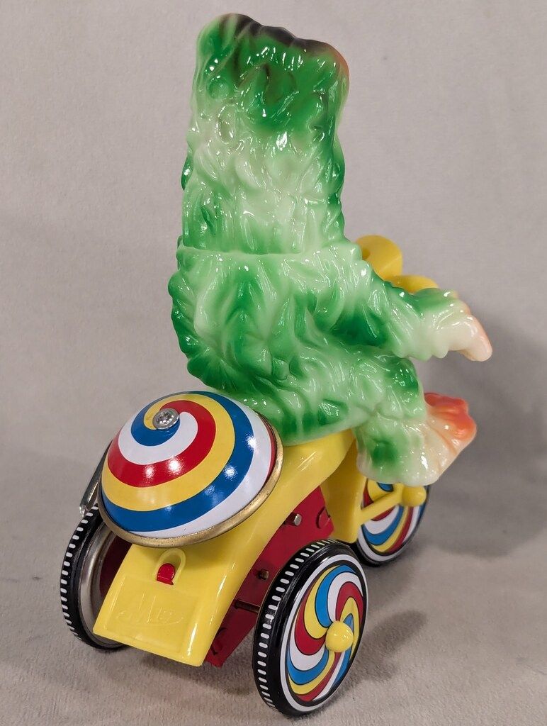 ヘドラ三輪車 1個 送料無料 希少 ヘドラ三輪車 1個 送料無料 希少