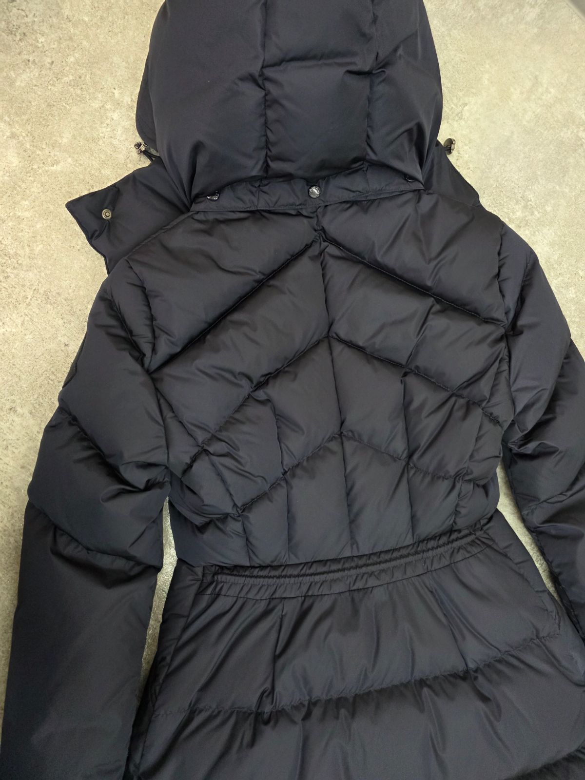 ☆ 美品 MONCLER (モンクレール) アゴット ダウン ダウンジャケット