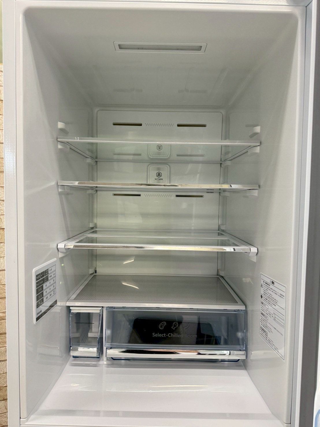 【美品】大阪送料無料★3か月保障付き★2023年★YRZ-F32K★R-251 美品】大阪送料無料☆3か月保障付き☆冷蔵庫☆ヤマダ☆3ドア☆2023年