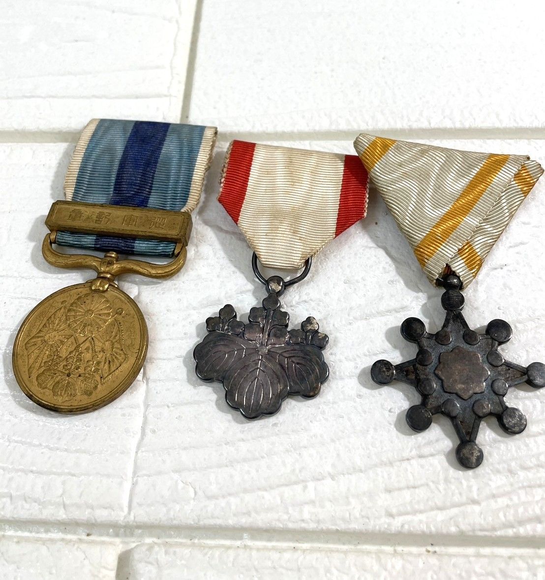 勲章 記念章 章 ピンバッジ 色々