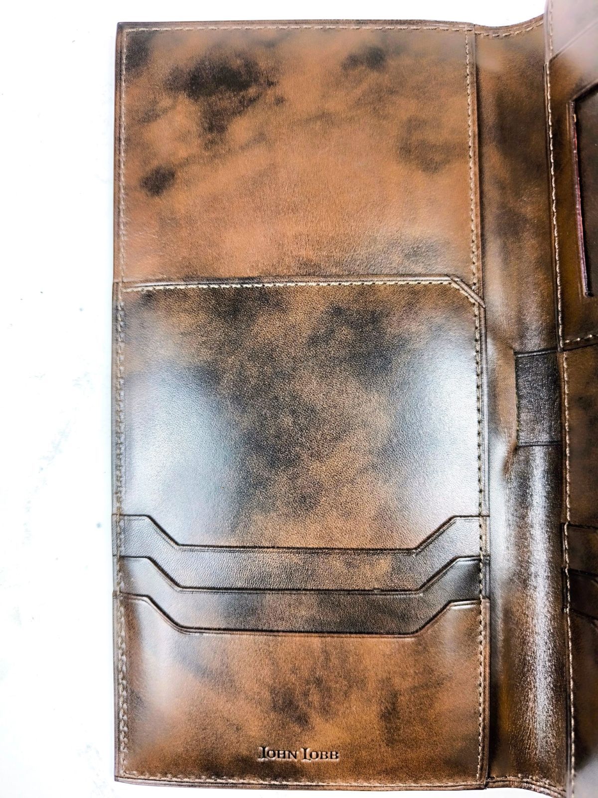 JOHN LOBB ジョンロブ 長財布　型押しミュージアムカーフ ☆幻のレア・海外限定・新品未使用☆ ジョンロブ ブーツメーカー