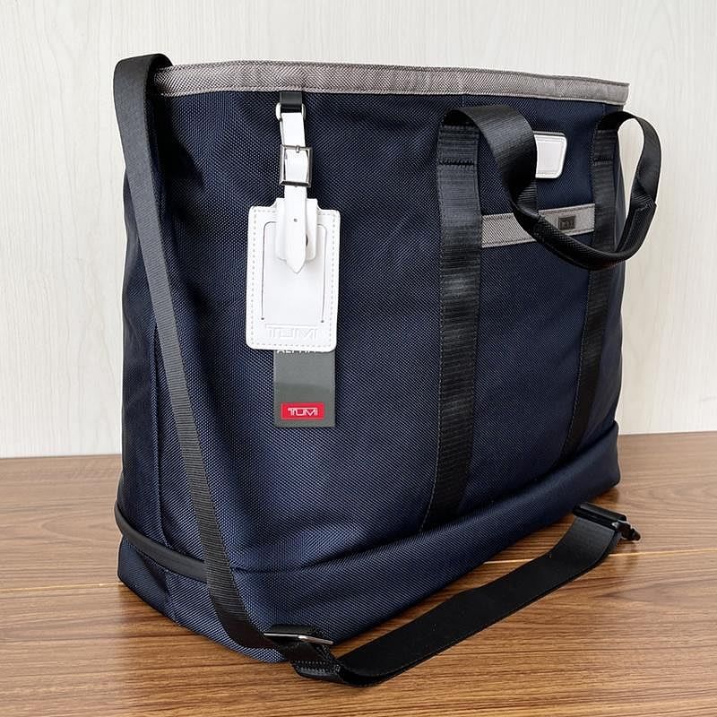 トゥミ TUMI ALPHA 2203152 キャリーオール・トート 薄型 軽量 防水  