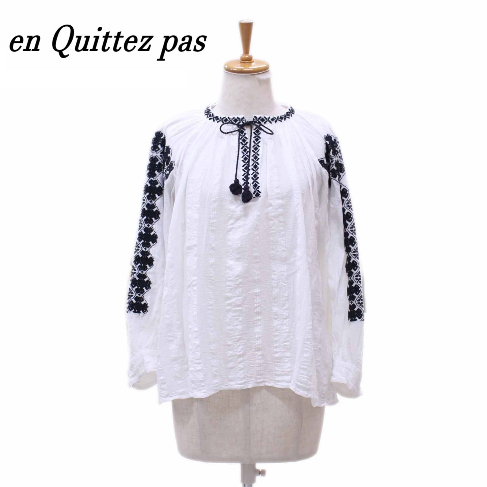 en Quittez pas ヌキテパ エンブロイダリー 刺繍ブラウス コットン WHT 