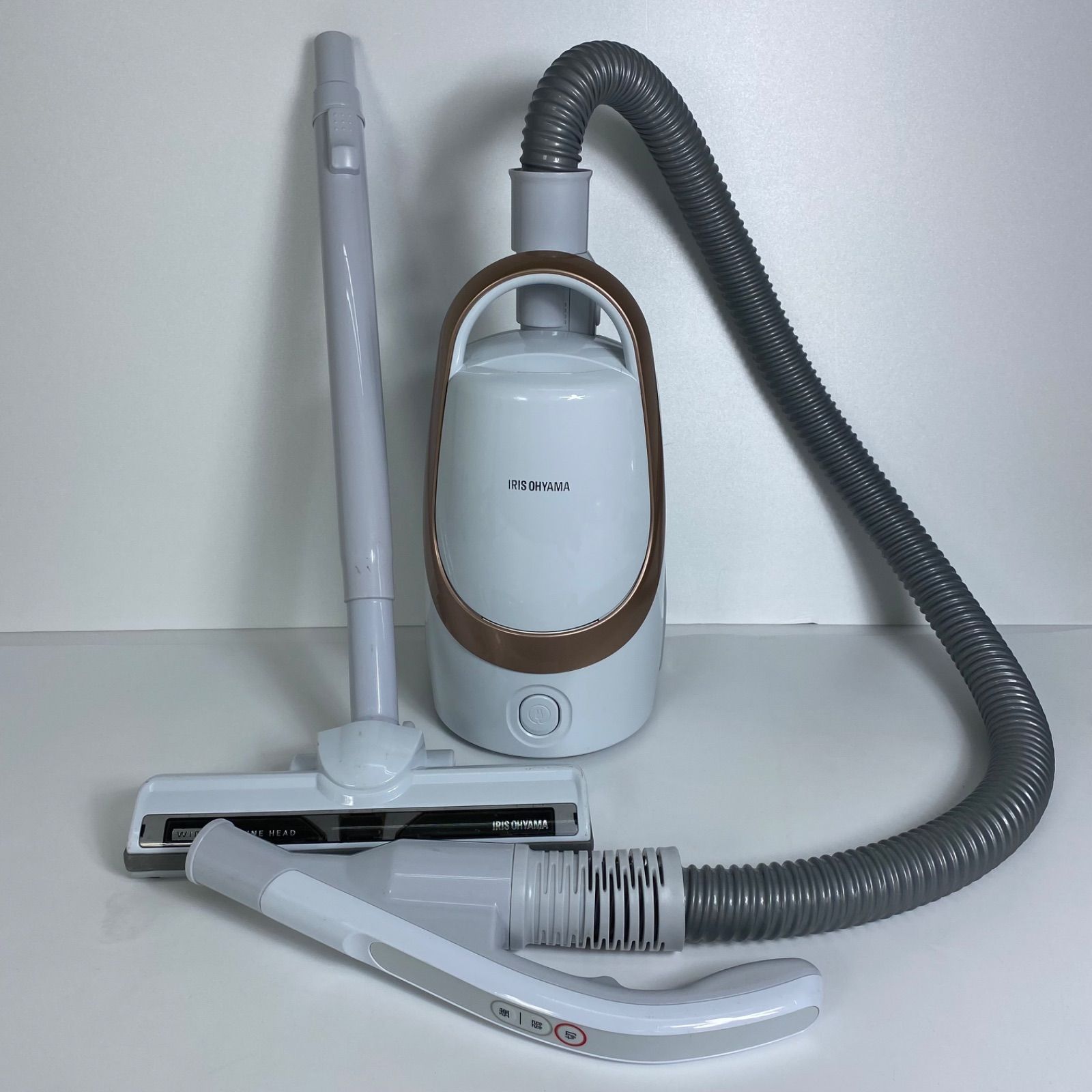 アイリスオーヤマ 掃除機 クリーナー 紙パック式掃除機 IC-BTA4-P 軽量