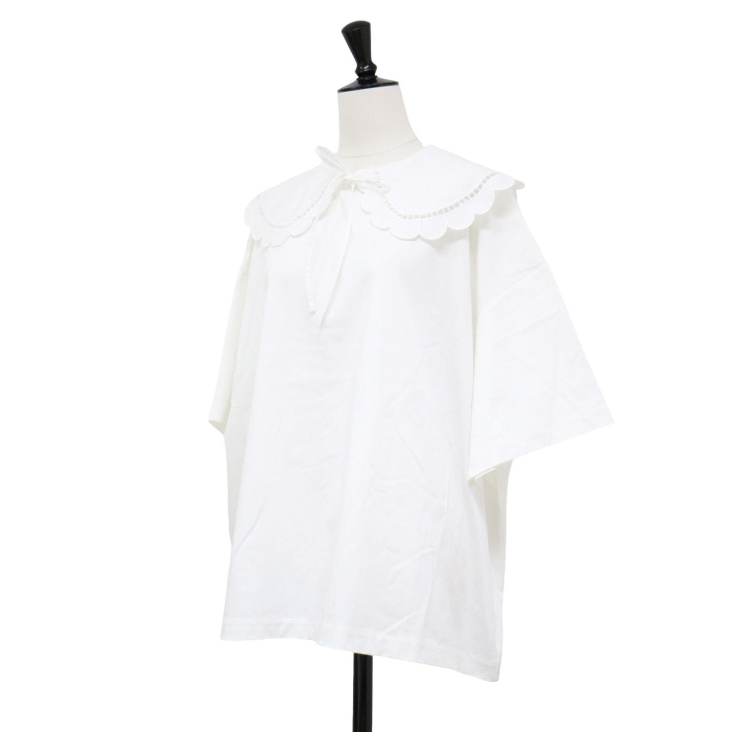 美品　yori ホワイト スカラップカラー 半袖トップス ヨリ yori ヨリ カットソー ホワイト 白 サイズ:FREE / スカラップ