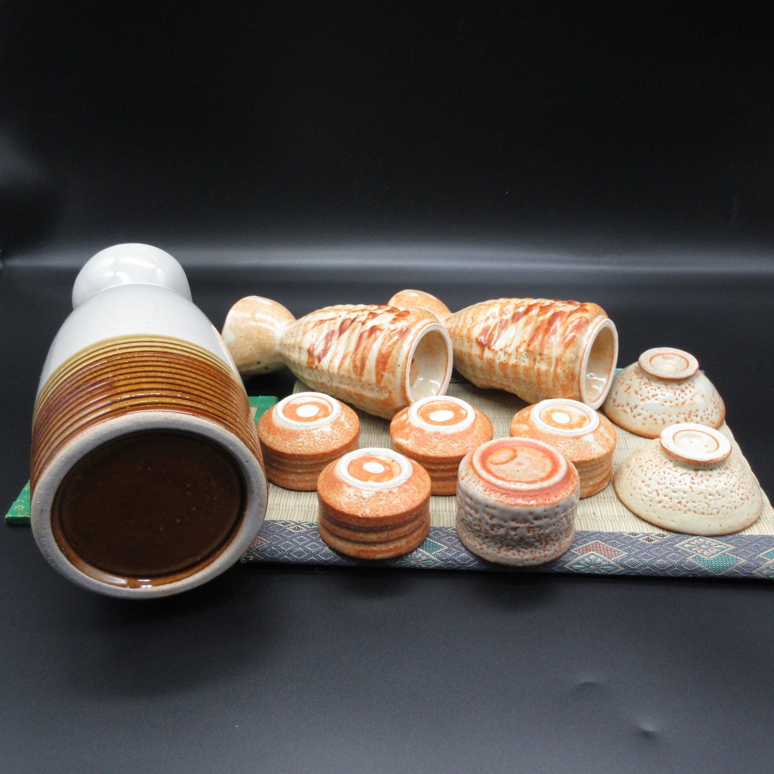 ☆陶器 瀬戸物 美濃焼 伝統工芸品 志野 徳利 猪口 盃 酒器 5種