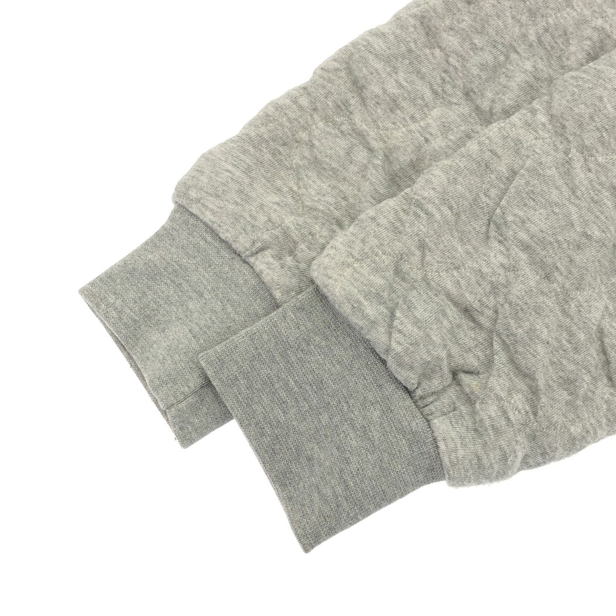 MAISON KITSUNE メゾンキツネ フォックスワッペンキルティングスウェットトレーナー KWM-08610-B グレー S MAISON KITSUNE メゾンキツネ フォックスワッペンキルティング