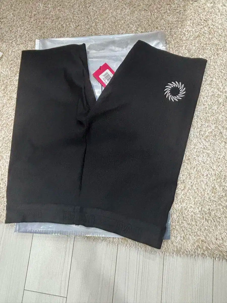 M UVU ランニング ハーフ タイツ レギンス 2 0 ボルト 蛍光 ネオン UVU