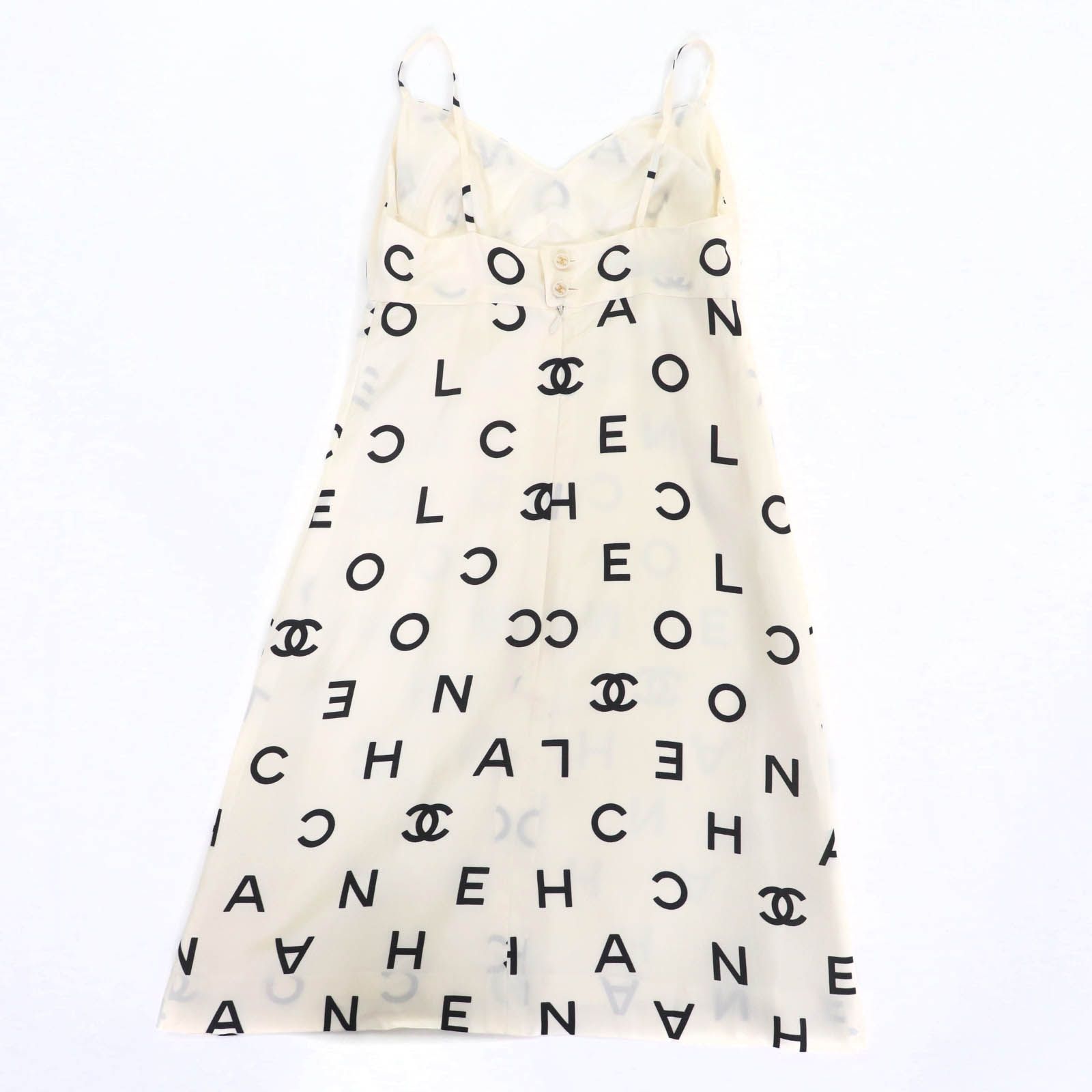 CHANEL BOUTIQUE シャネルブティック ヴィンテージ 97P P07977 シルク ロゴ総柄 ココマークボタン ミニ ドレス アイボリー ブラック 36 フランス製 正規品 レディース