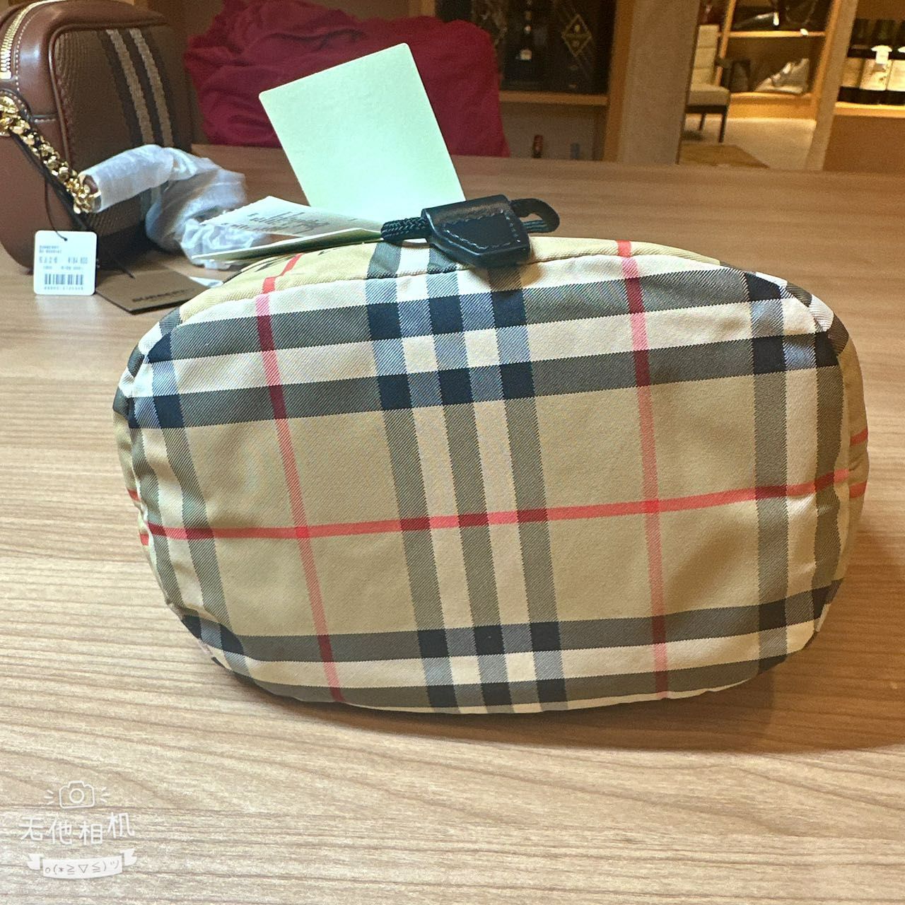 【7日 12時まで値下】BURBERRY バーバリー 巾着 バッグ ドローコード 7日 12時まで値下】BURBERRY バーバリー 巾着 バッグ ドロー