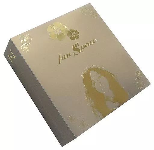 中古】小物(女性) 安室奈美恵 会報ファイル(ゴールド) 「オフィシャル