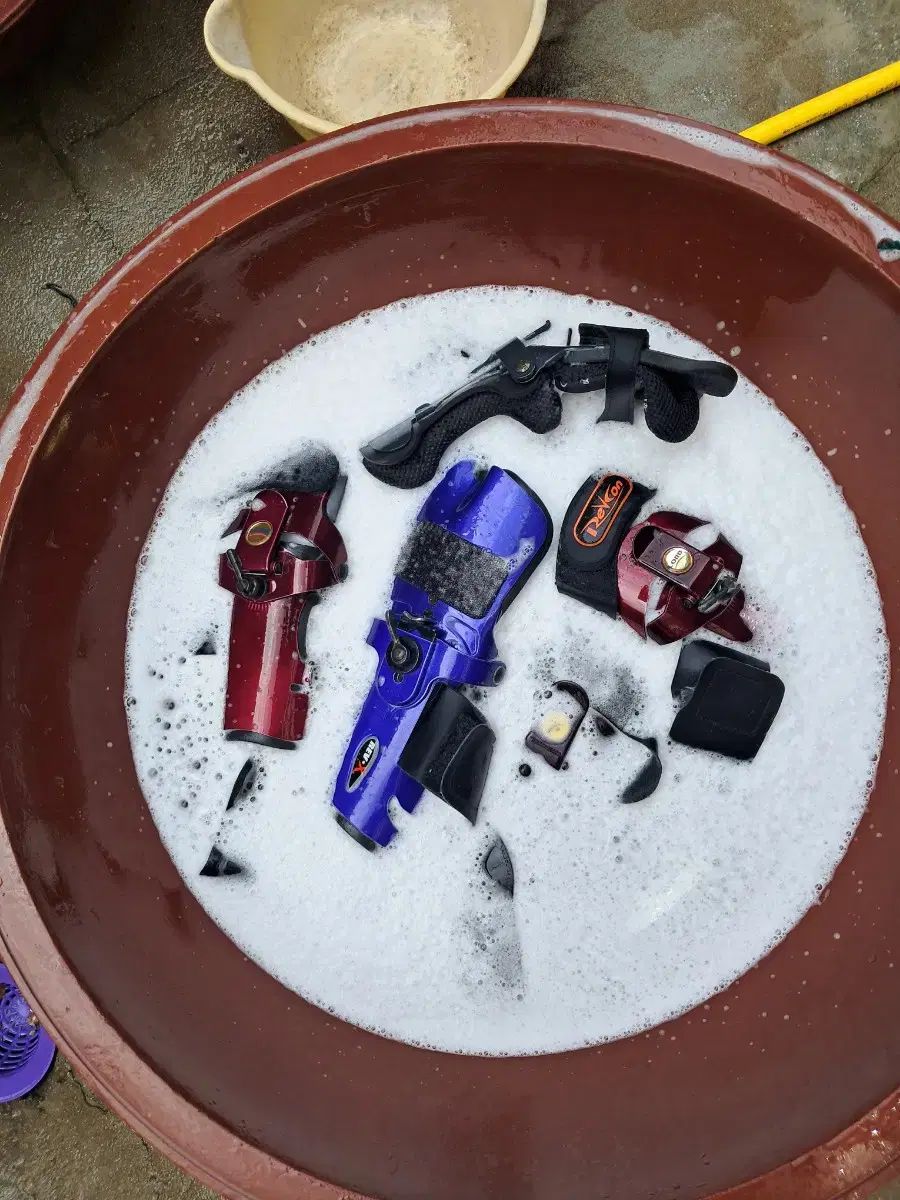 中古 ボウリングクラブ レブコン COBRA(コブラ) S ／ M 左手用 クリーニング済