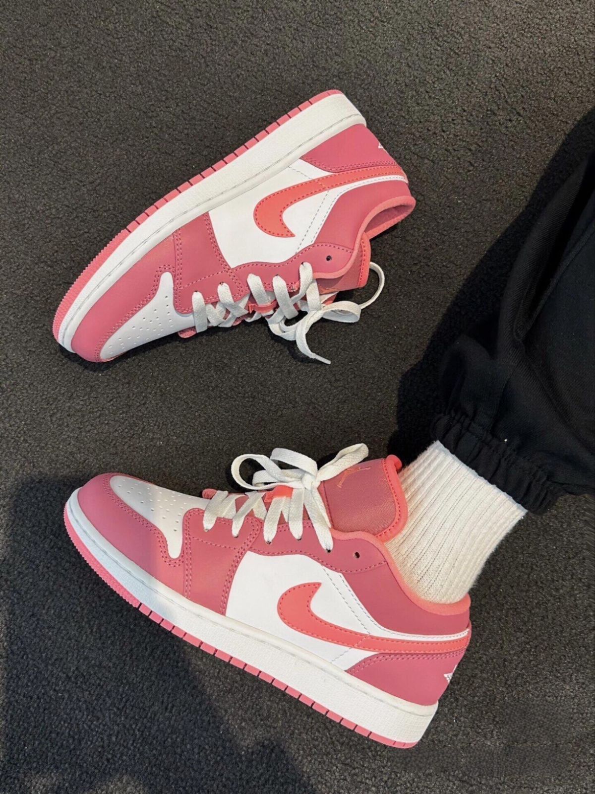 NIKE AIR JORDAN 1 LOW エアジョーダン1 デザートベリー Jordan Brand（NIKE） - ナイキ GS エアジョーダン1 ロー