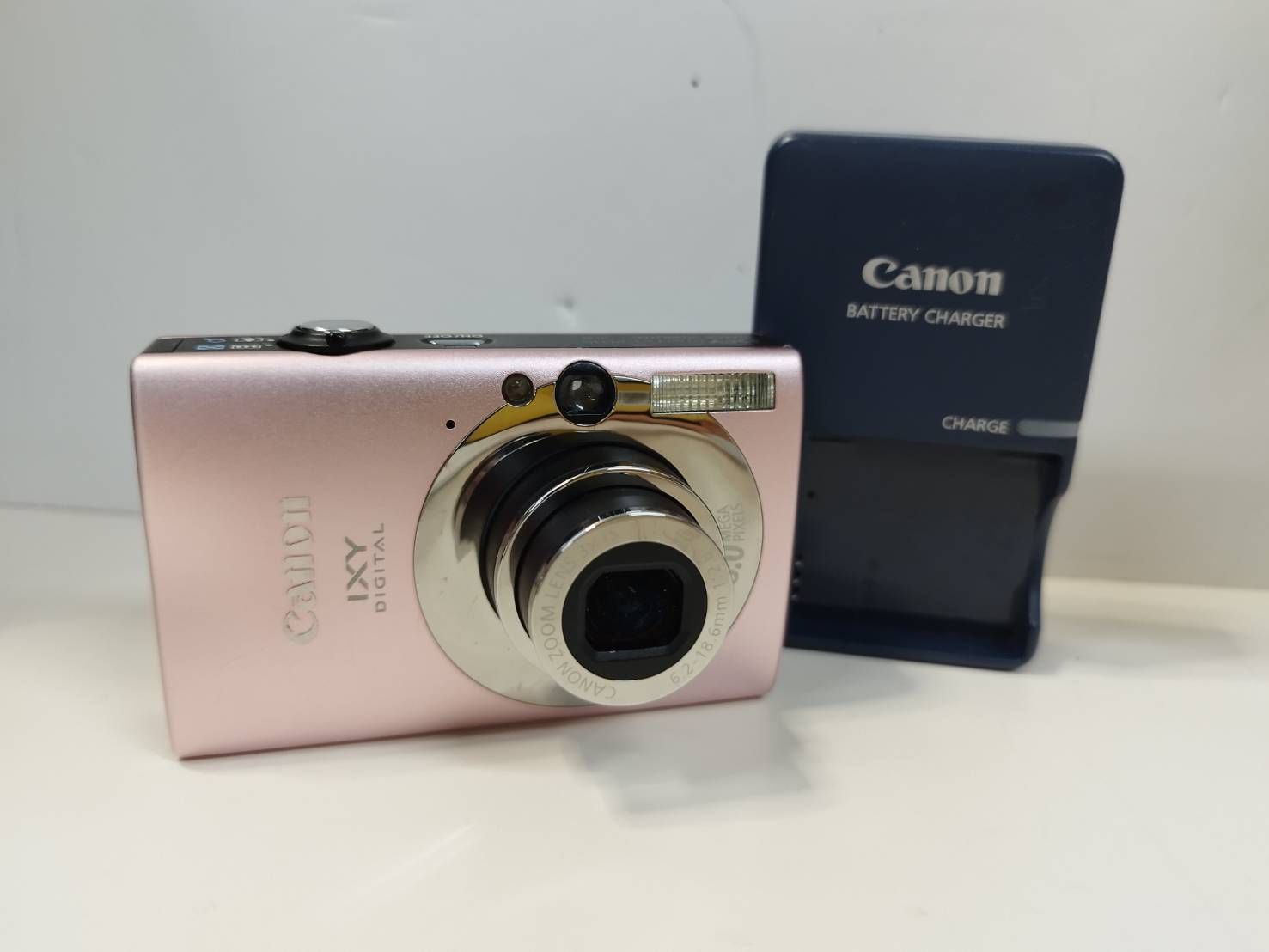 【動作品】Canon IXY DIGITAL 20 IS デジタルカメラ