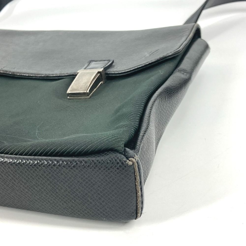 LOUIS VUITTON ルイヴィトン ショルダーバッグ サラトヴGM LOUIS VUITTON ルイヴィトン ショルダーバッグ サラトヴGM