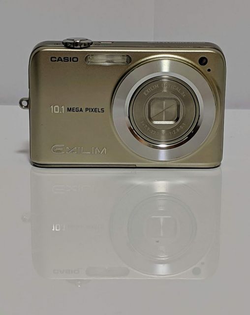 CASIO EXILIM EX-Z1080 10.1メガピクセル A7643 CASIO EXILIM EX-Z1080