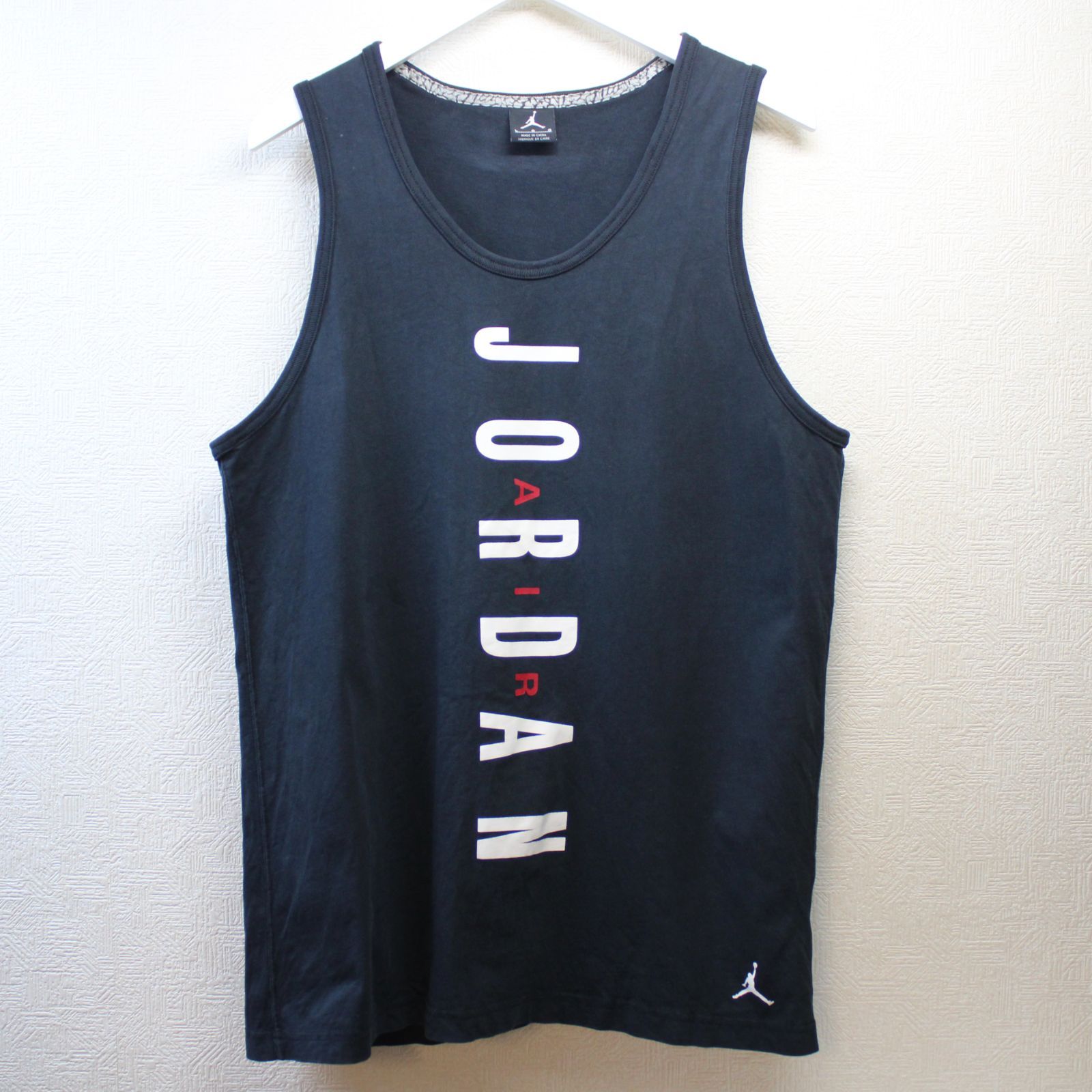 NIKE Jordan ノースリーブトップス　UC BEARCATS 古着 NIKE AIR JORDAN ナイキ エアジョーダン タンクトップ Tシャツ