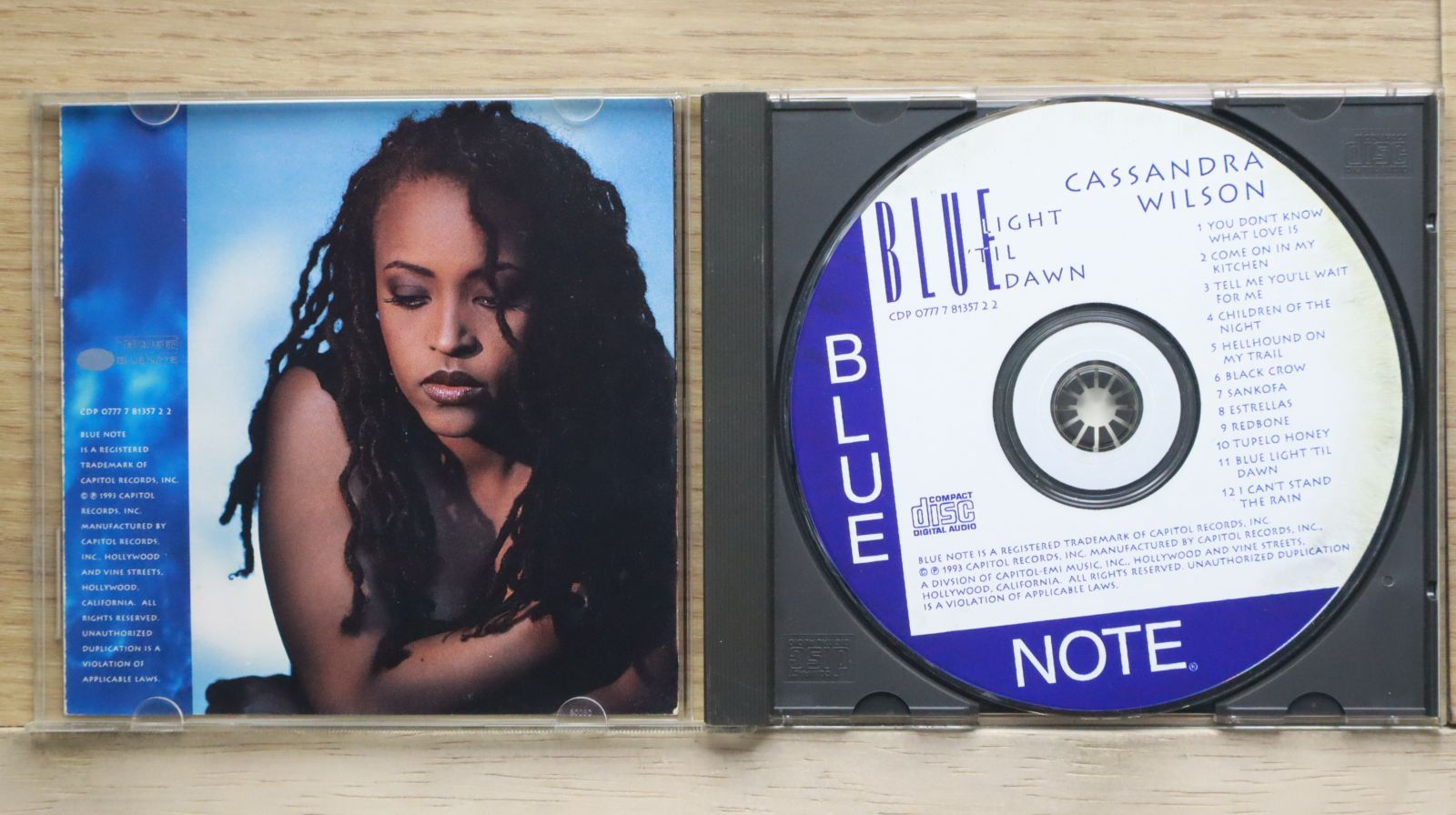 中古CD☆カサンドラ・ウィルソン/Cassandra Wilson□ BLUE LIGHT