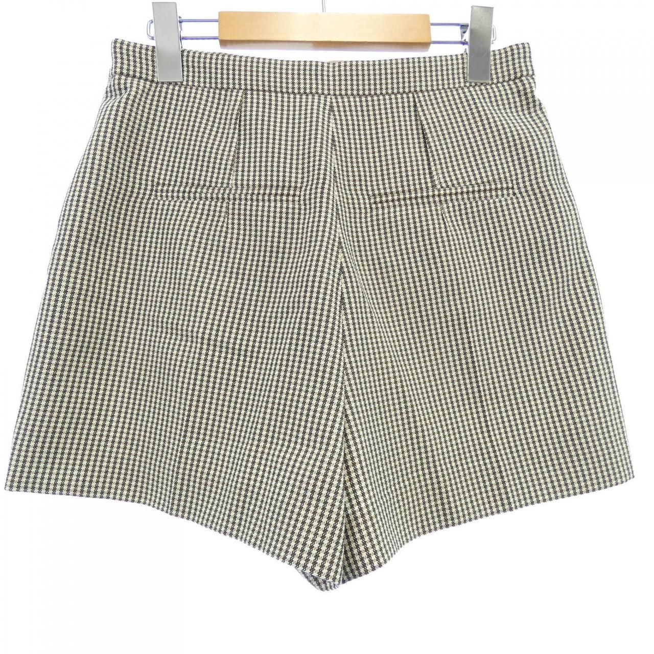 フェンディ FENDI FR6410 AKSM ショートパンツ