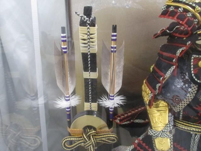新品 五月人形 鎧飾り 武田信玄公 6号 面取り 黒檀塗ガラスケース 端午の節句 こどもの日 新品 五月人形 鎧飾り 武田信玄公 6号 面取り 黒檀塗ガラス