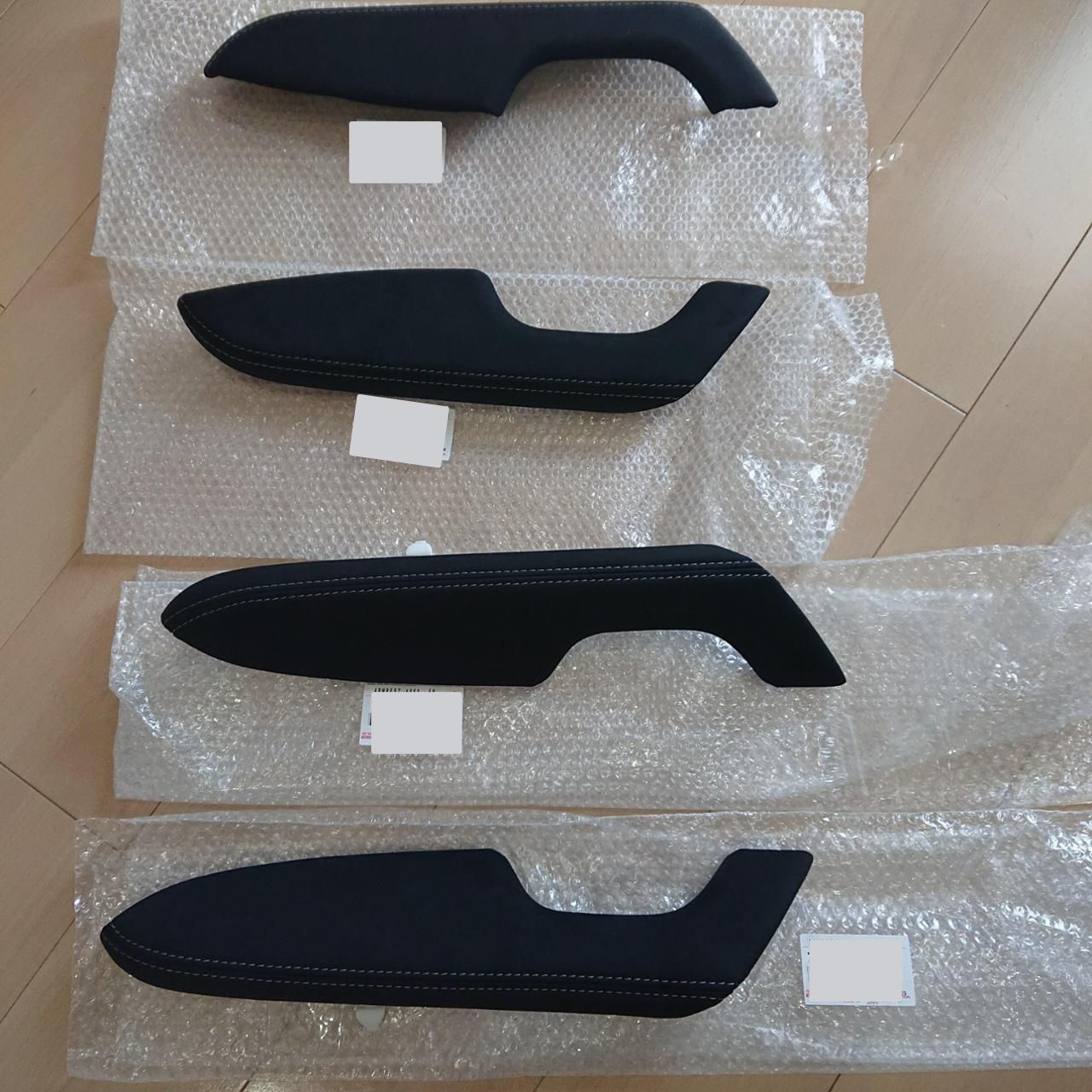 トヨタ TOYOTA 純正 50 50系 プリウス PHV GRスポーツ スエード調 アームレスト フロント リア RH LH 助手席 運転席 4本 セット 1台分 パーツ エンジン タイヤ バンパー 検索 マフラー