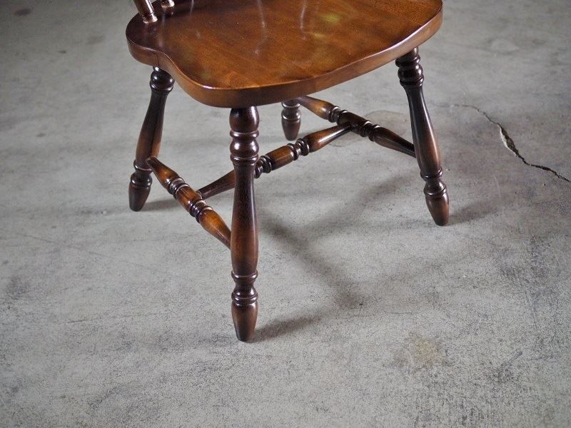 飛騨 キツツキ 椅子 アンティーク インテリア 当時物 ヴィンテージ 希少品 キツツキの椅子 飛騨産業 古家具 ヴィンテージチェア | 家貨屋